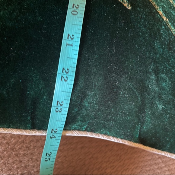 Christmas Noel pillow - Holiday decor green velvet w/ silver sequins - Picture 2 of 5